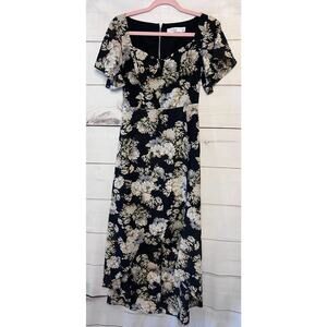 Ali & Jay Los Angeles Size Small Dress With Back Cut Out Floral Print